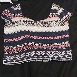 Crop top